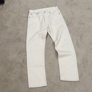 Women’s off- white jeans